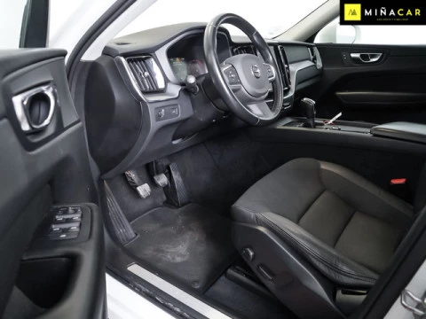 Volvo XC60 D3 Momentum 110 kW (150 CV)