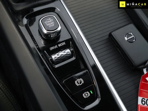 Volvo XC60 D3 Momentum 110 kW (150 CV)