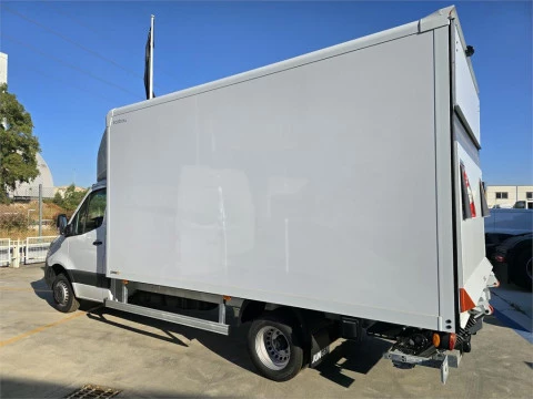 Mercedes-Benz Sprinter 515 CDI MEDIO PRO