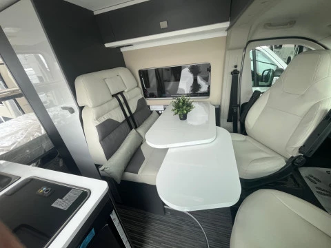 MCLOUIS MENFYS VAN MENFYS 3 MAXI