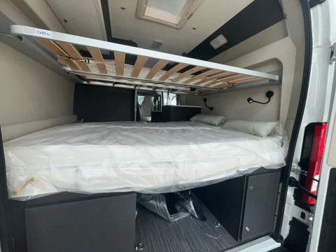 MCLOUIS MENFYS VAN MENFYS 3 MAXI