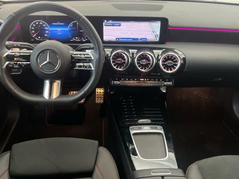 Mercedes-Benz Clase A 250 e Compacto