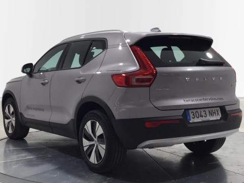 Volvo XC40 XC40 Core, B3 Mild hybrid, Gasolina
