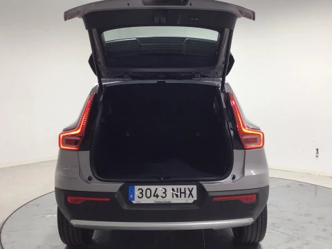 Volvo XC40 XC40 Core, B3 Mild hybrid, Gasolina