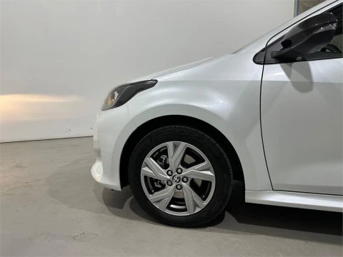 Toyota Yaris 120H 1.5 Active Plus