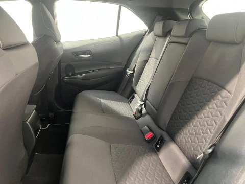 Toyota Corolla 1.8 125H ACTIVE TECH E-CVT