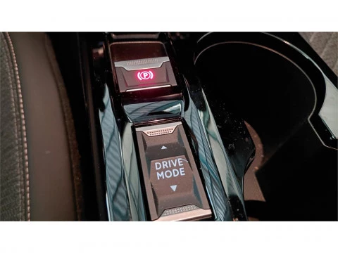 Peugeot 208 Allure HYBRID 100 eDCS6
