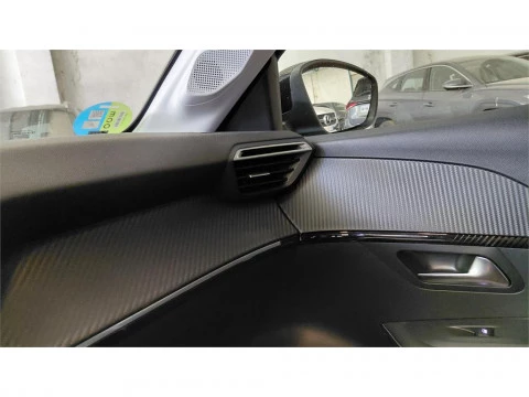 Peugeot 208 Allure HYBRID 100 eDCS6