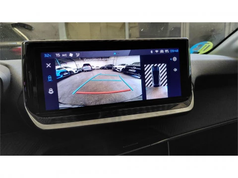 Peugeot 208 Allure HYBRID 100 eDCS6