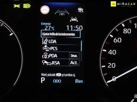 Toyota Yaris 1.5 120H Business Plus