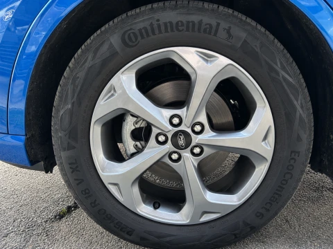 Ford Kuga ST-Line 2.5 Duratec FHEV 134kW 4x4 Auto