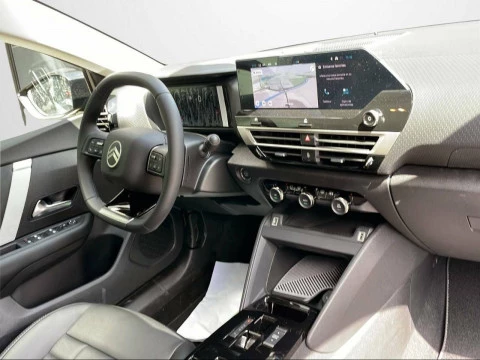 Citroën C4 Hybrid 145 ë-DCS6 Max