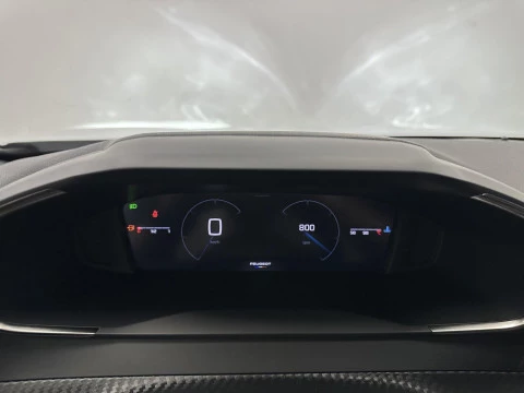 Peugeot 2008 Allure Gasolina 100 S&S 6 Vel. MAN