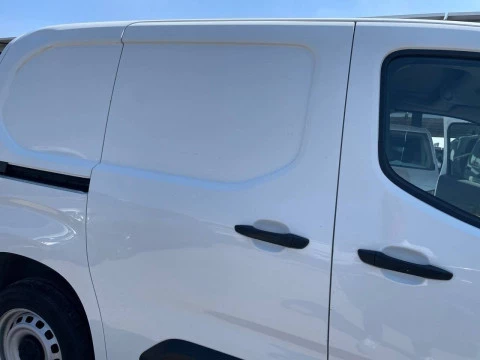 Peugeot Partner Pro Standard 600kg BlueHDi 73kW