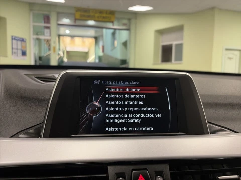 BMW X1 sDrive18i 100 kW (136 CV)