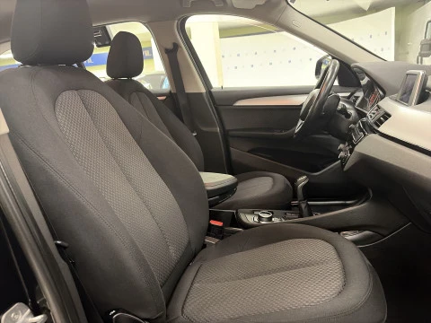 BMW X1 sDrive18i 100 kW (136 CV)