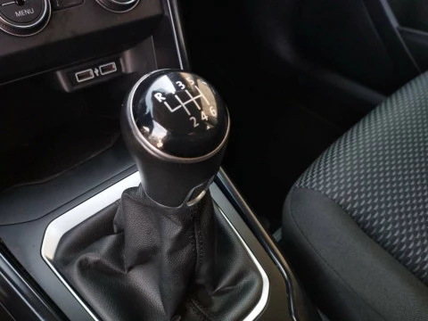 Volkswagen T-Roc Advance 1.0 TSI 81kW (110CV)