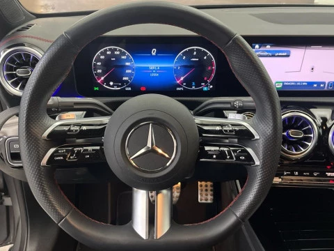 Mercedes-Benz CLA 220 d Coupé