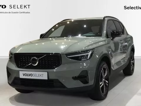 Volvo XC40 XC40 PLUS B3 MILD HYBRID GASOLINA