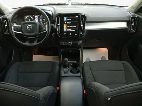 Volvo XC40 1.5 T4 Twin Recharge R-Design Exp Auto