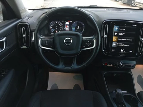 Volvo XC40 1.5 T4 Twin Recharge R-Design Exp Auto