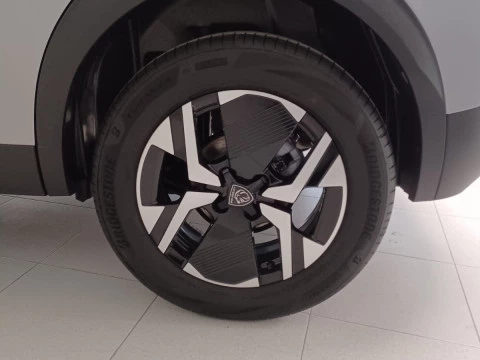 Peugeot 2008 N2008 Allure Hybrid 145 eDCS6