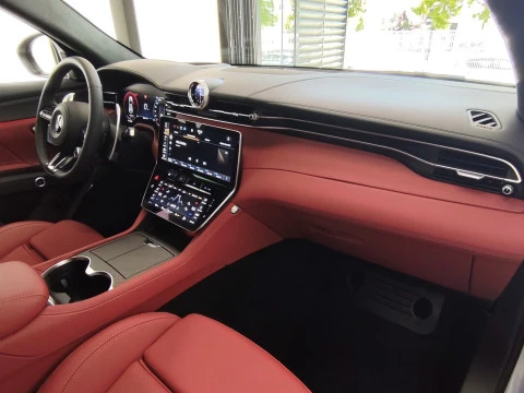 Maserati Grecale Modena