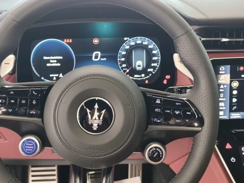 Maserati Grecale Modena
