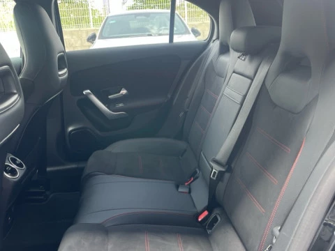 Mercedes-Benz Clase A  200 d Compacto