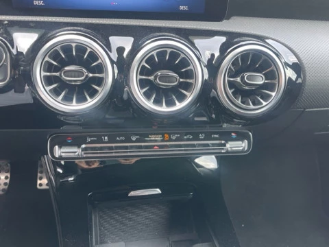Mercedes-Benz Clase A  200 d Compacto