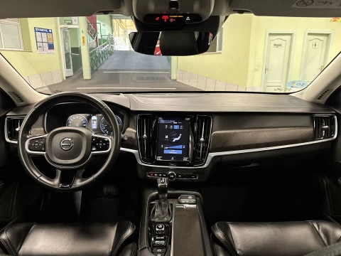 Volvo V90 Cross Country D4 Pro AWD Auto 140 kW (190 CV)