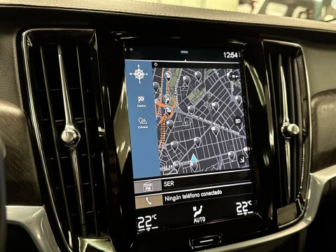 Volvo V90 Cross Country D4 Pro AWD Auto 140 kW (190 CV)