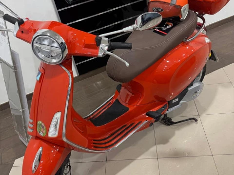 Piaggio (Vespa) Primavera 125