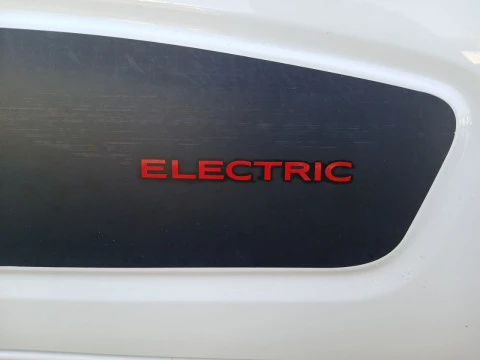 Dacia Spring Comfort Plus Electric 33kW (45CV)