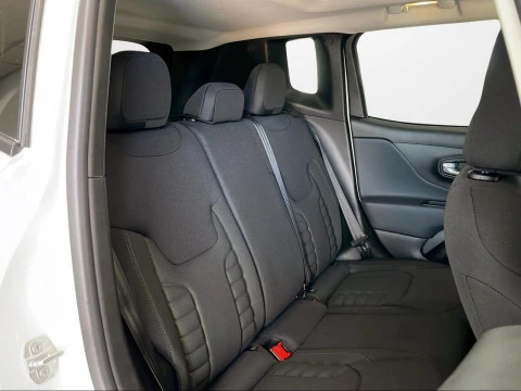 Jeep Renegade 4xe North Star 1.3 PHEV 240hp AT EAWD