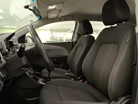 Chevrolet Aveo 1.4 LTZ 74 kW (100 CV)