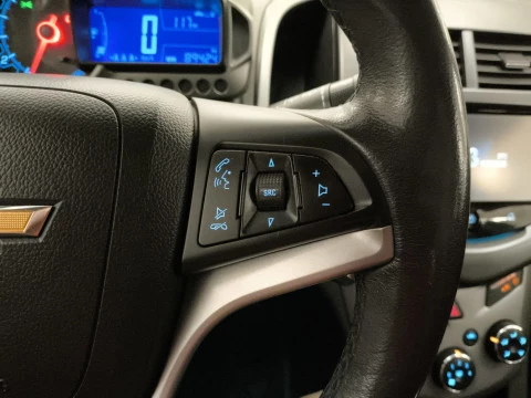 Chevrolet Aveo 1.4 LTZ 74 kW (100 CV)