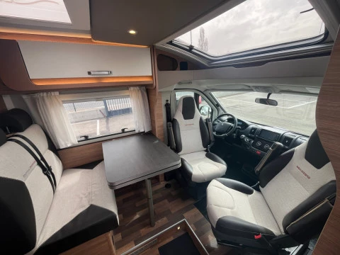 WEINSBERG CARACOMPACT CARACOMPACT EDITION PEPPER