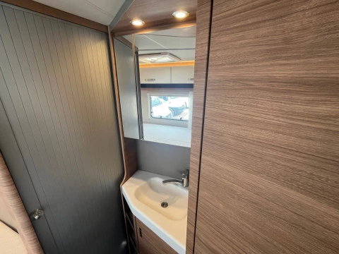 WEINSBERG CARACOMPACT CARACOMPACT EDITION PEPPER