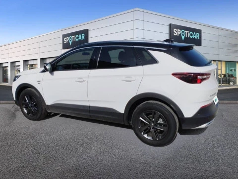 Opel Grandland X 1.2 Turbo Opel 2020