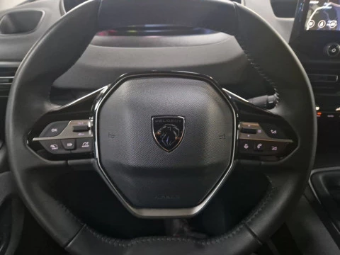 Peugeot Rifter Allure BlueHDi 100 S&S 6 Vel. MAN Long