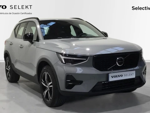 Volvo XC40 XC40 PLUS B3 MILD HYBRID GASOLINA