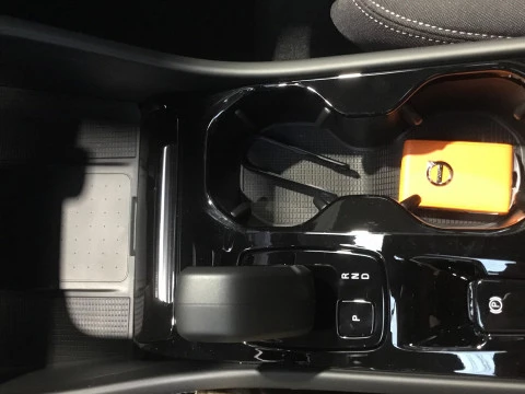 Volvo XC40 XC40 PLUS B3 MILD HYBRID GASOLINA