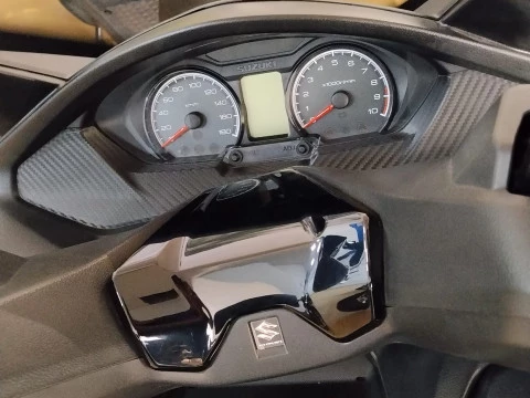 Suzuki Burgman 400