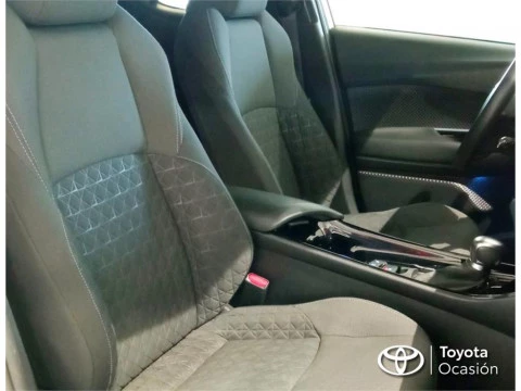 Toyota C-HR 5P Advance 125H e-CVT