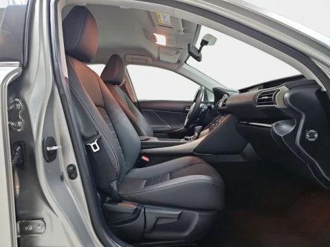 Lexus IS 2.5 300h Business