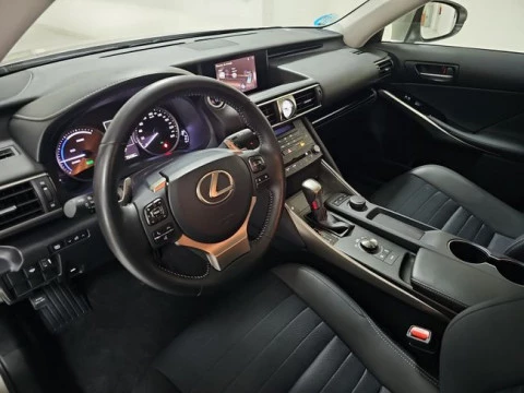 Lexus IS 2.5 300h Business
