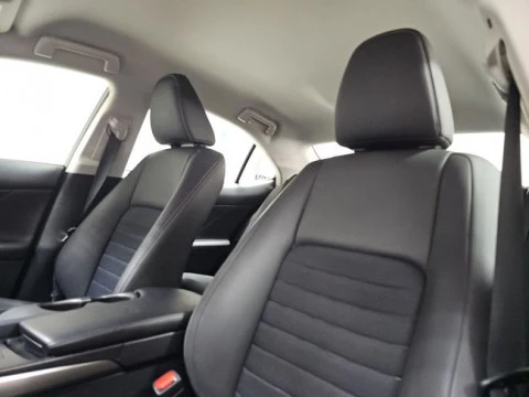 Lexus IS 2.5 300h Business