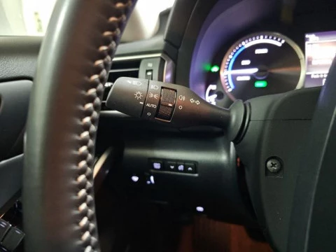 Lexus IS 2.5 300h Business