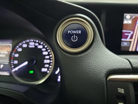 Lexus IS 2.5 300h Business